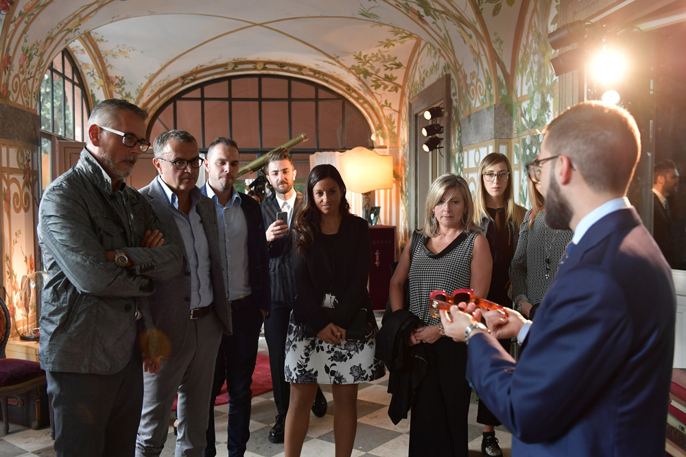 nuova-collezione-Gucci-evento-presso-Relais-Appia-Antica-Roma-presentazione-del-nuovo-occhiale-top nuova-collezione-Gucci-evento-presso-Relais-Appia-Antica-Roma-presentazione-del-nuovo-occhiale-top